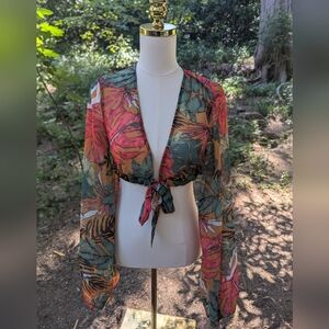 Pretty Little Thing Sheer‎ Tropical Print Tie-Front Blouse Size 8